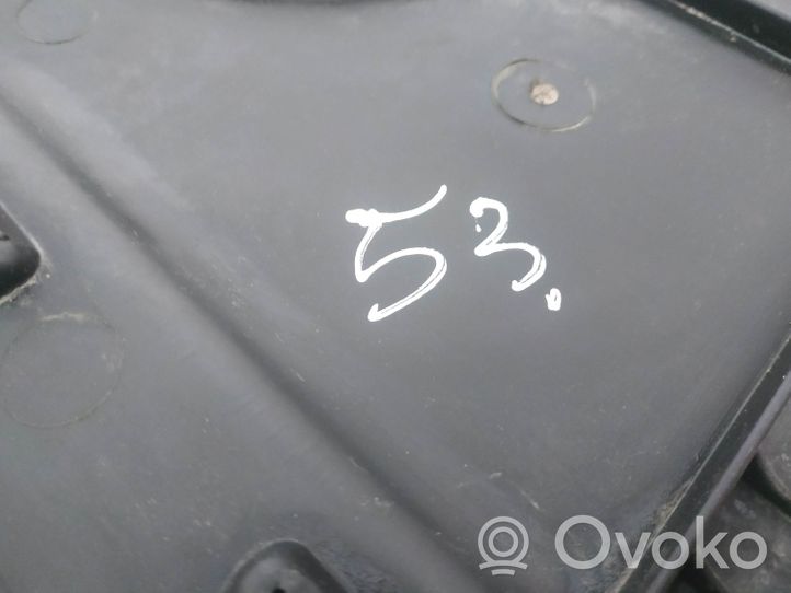 Audi Q3 F3 Šoninė dugno apsauga 5QF825102B