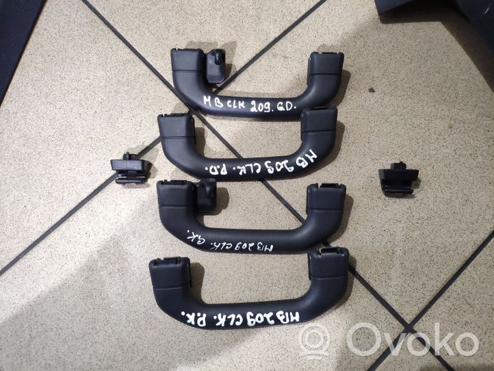 Mercedes-Benz CLK A209 C209 Set rivestimento A2096900050