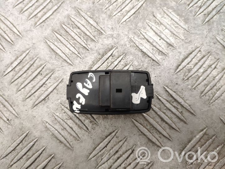 Porsche Cayenne (92A) Przycisk otwierania klapy bagażnika 7PP959832G