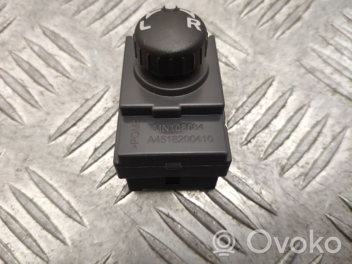 Mitsubishi Colt Wing mirror switch MN108084