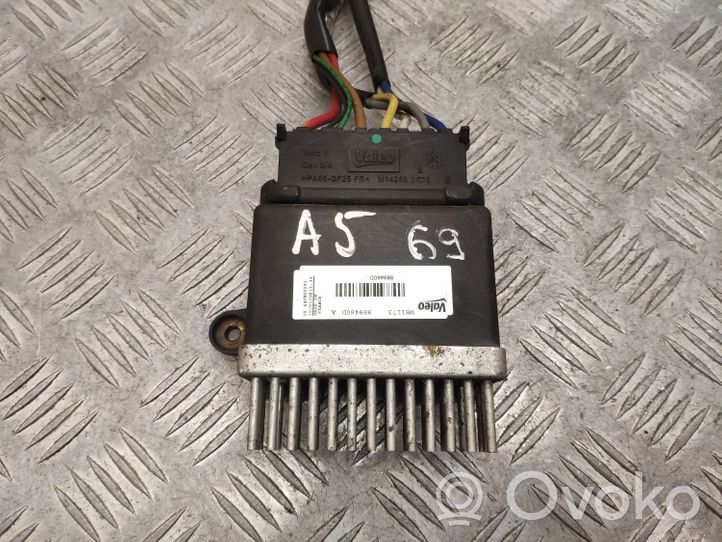 Audi A5 8T 8F Jäähdytyspuhaltimen rele 8K0959501C