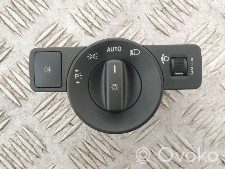 Mercedes-Benz Vito Viano W447 Przełącznik świateł A4476891039
