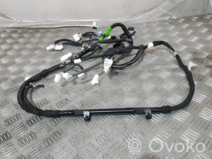 Toyota RAV 4 (XA50) Autres faisceaux de câbles 8218442A70