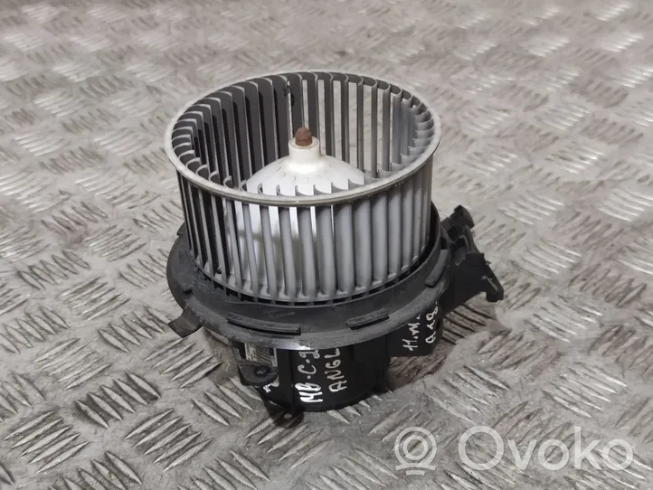 Mercedes-Benz E A207 Ventola riscaldamento/ventilatore abitacolo V7825001