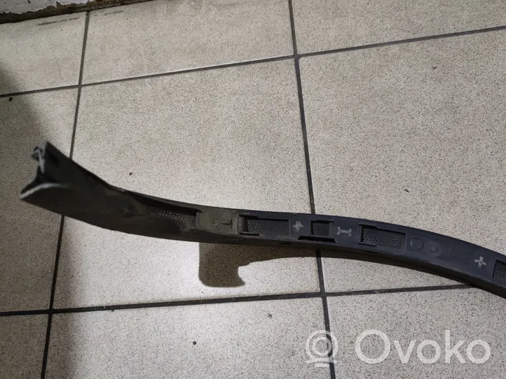 Volkswagen Touareg II Rear fender molding trim 