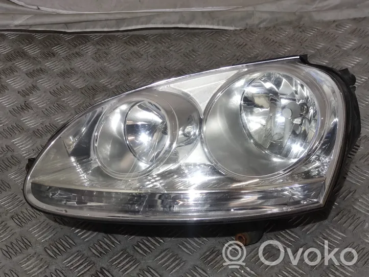 Volkswagen Jetta III Lampa przednia 