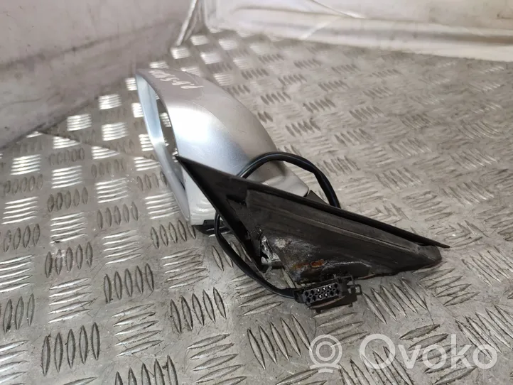 Volkswagen PASSAT B5 Front door electric wing mirror E1020479