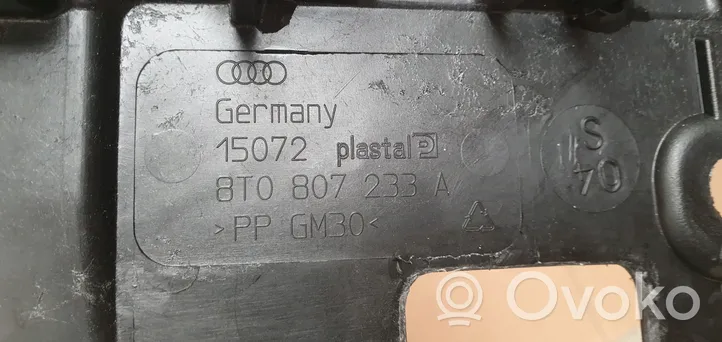 Audi A5 8T 8F Osłona pod zderzak przedni / Absorber 8T0807233A