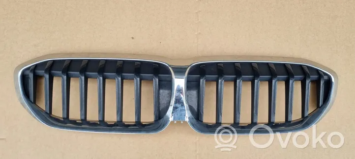 BMW 3 G20 G21 Grille calandre supérieure de pare-chocs avant 511319297610