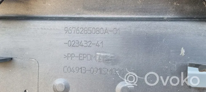 Citroen C4 II Zderzak przedni 9676285080A
