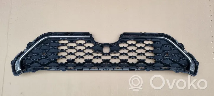 Toyota RAV 4 (XA50) Grille calandre supérieure de pare-chocs avant 5311242250