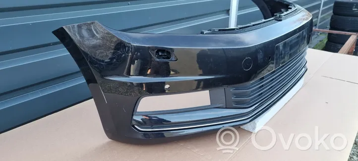 Volkswagen Touran III Front bumper 5TA807221A