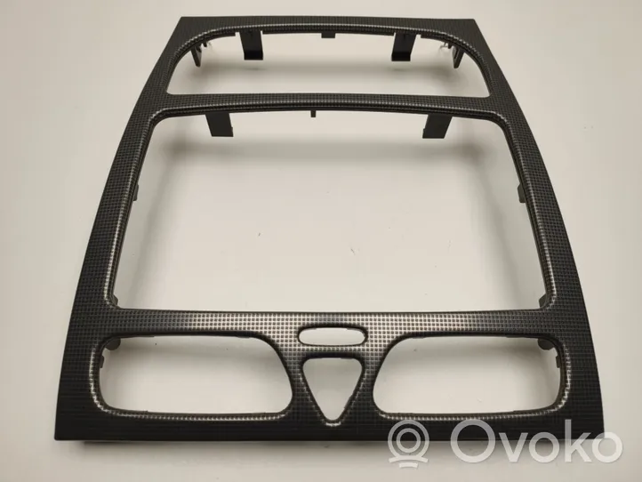 Mercedes-Benz C W203 Panneau de garniture tableau de bord A2036809039