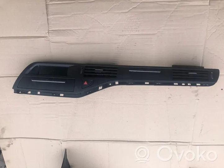 Citroen C5 Panel trim 9682359677