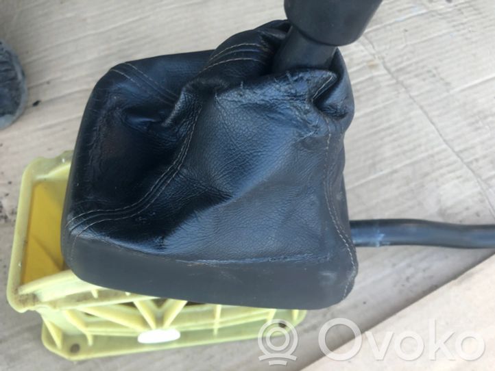 Opel Corsa B Gear selector/shifter (interior), 21.61 € RRR