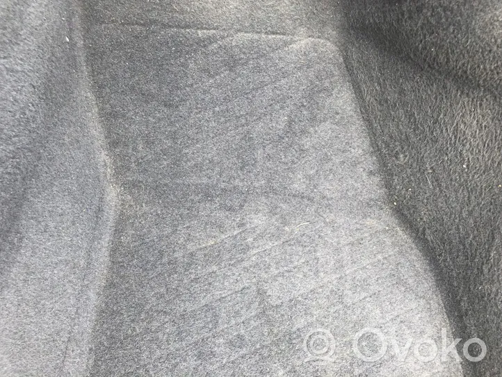 Volvo V50 Tapis de sol / moquette de cabine avant 36155067