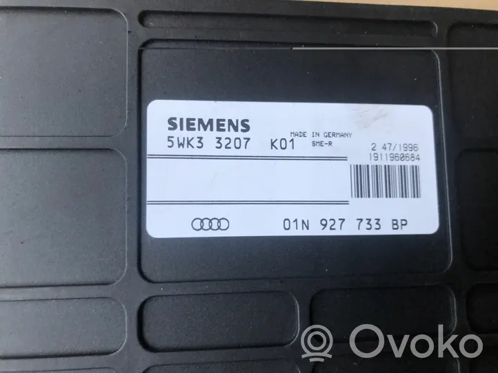 Audi A4 S4 B5 8D Pavarų dėžės valdymo blokas 01N927733BP