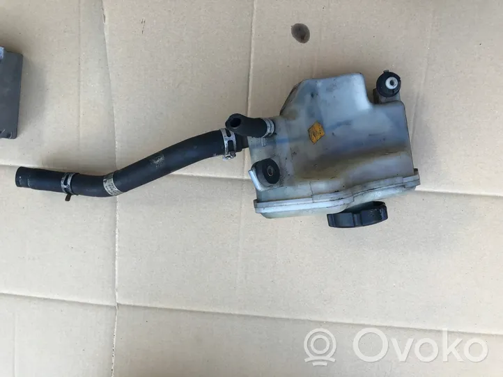 AS513R700 Ford Ka Power steering fluid tank/reservoir, 15.61 € RRR