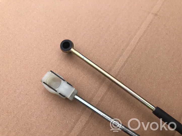 Volvo S80 Gear shift cable linkage 