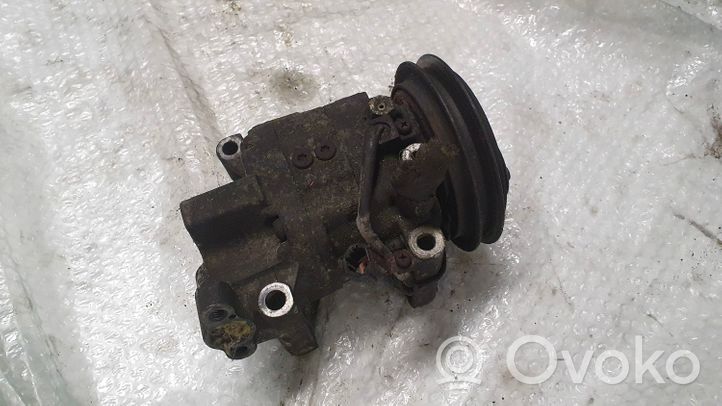 Nissan X-Trail T30 Air conditioning (A/C) compressor (pump) 926005M301