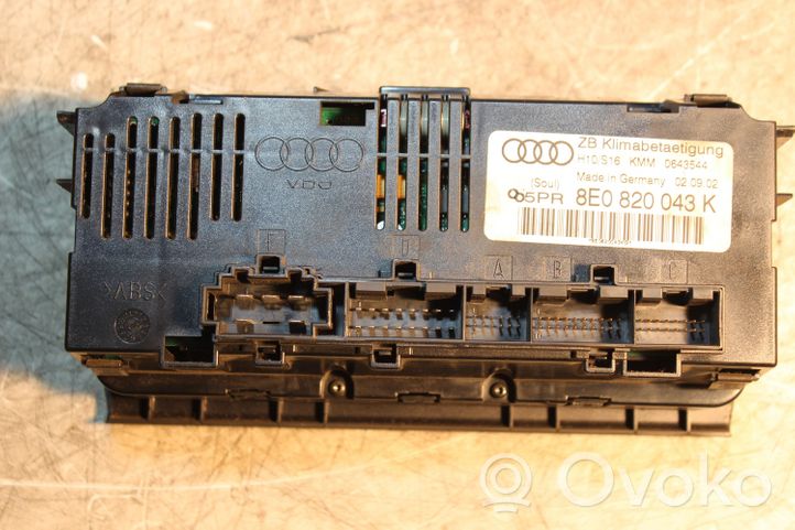 Audi A4 S4 B6 8E 8H Panel klimatyzacji 8E0820043K