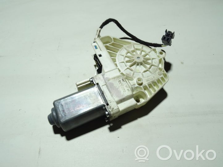 Audi A6 S6 C6 4F Mehāniskais aizmugurē loga pacelšanas mehānisms 8K0959812B