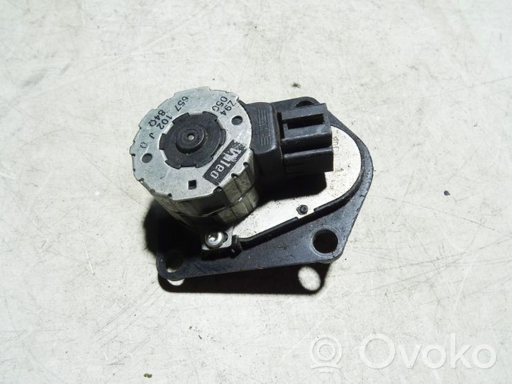 Peugeot 607 Moteur / actionneur de volet de climatisation 657102JD