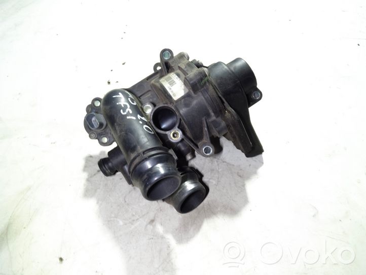 Audi A5 8T 8F Pompe de circulation d'eau 06J121026P