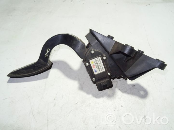 Hyundai Sonata Pedale dell’acceleratore B1H0423A3L100