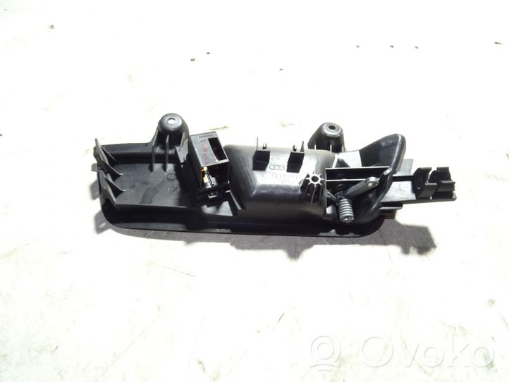 Audi A4 S4 B7 8E 8H Maniglia interna per portiera anteriore 8E1837019