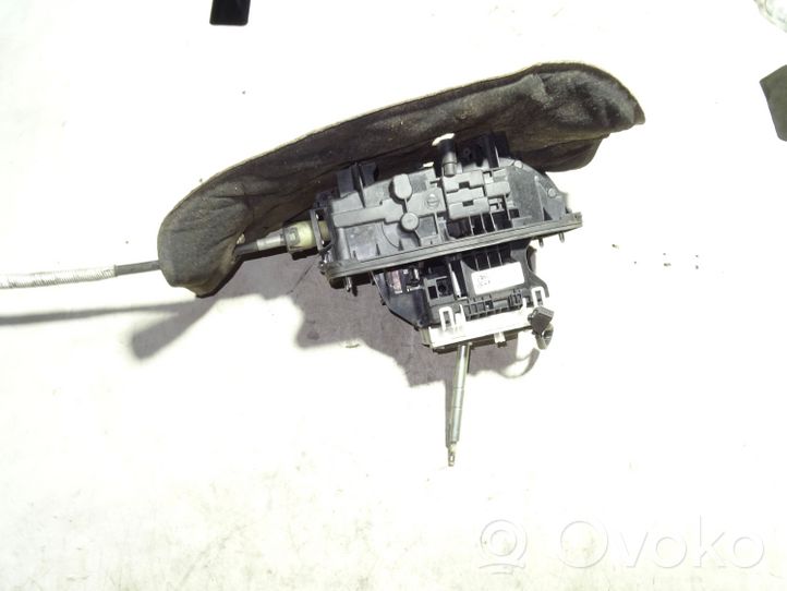 Audi A6 S6 C6 4F Pavarų perjungimo mechanizmas (kulysa) (salone) 4F2713041AH