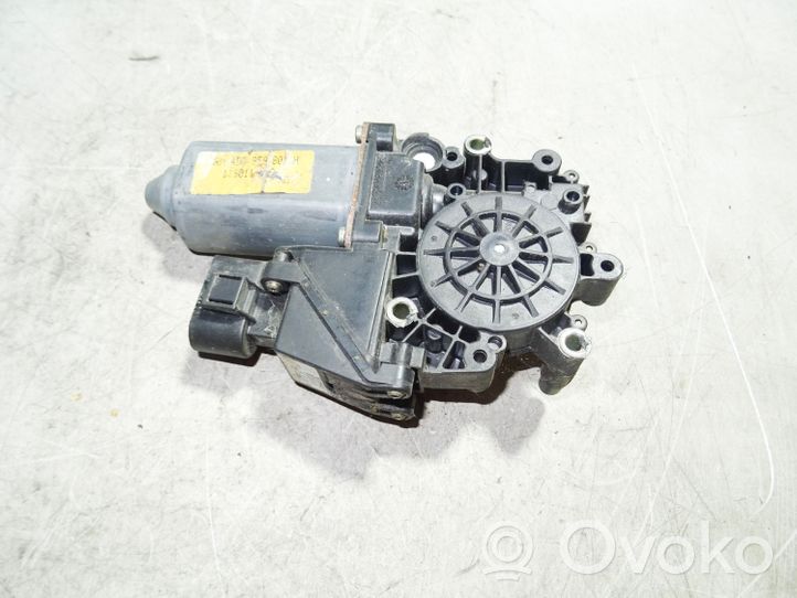 Audi A8 S8 D2 4D Moteur de lève-vitre de porte arrière 4D0959801H