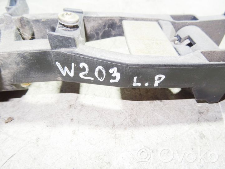 Mercedes-Benz C W203 Support poignée extérieur de porte avant 