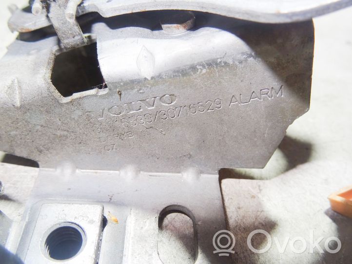 Volvo C30 Spyna variklio dangčio 30716530