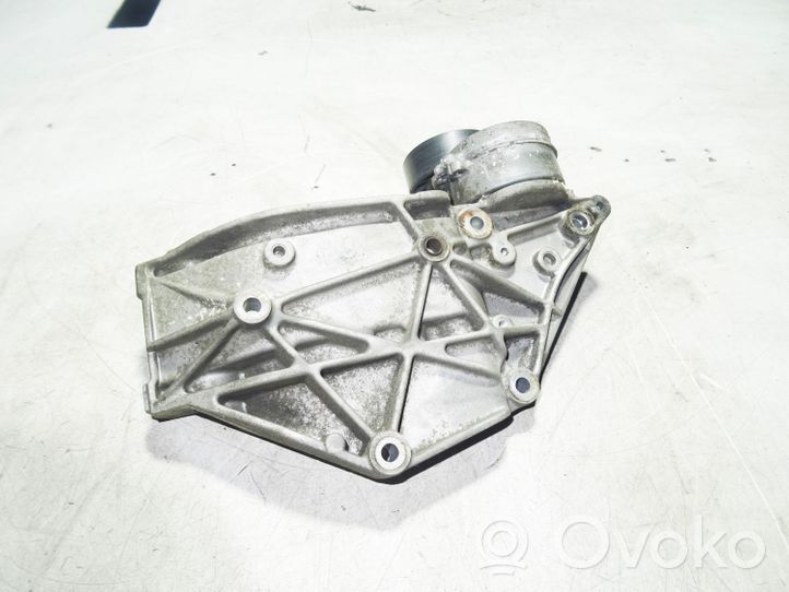 Volvo C30 Tensor de correa del alternador 