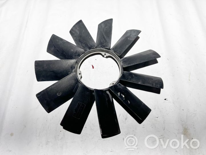 BMW 8 E31 Fan impeller 11521712110