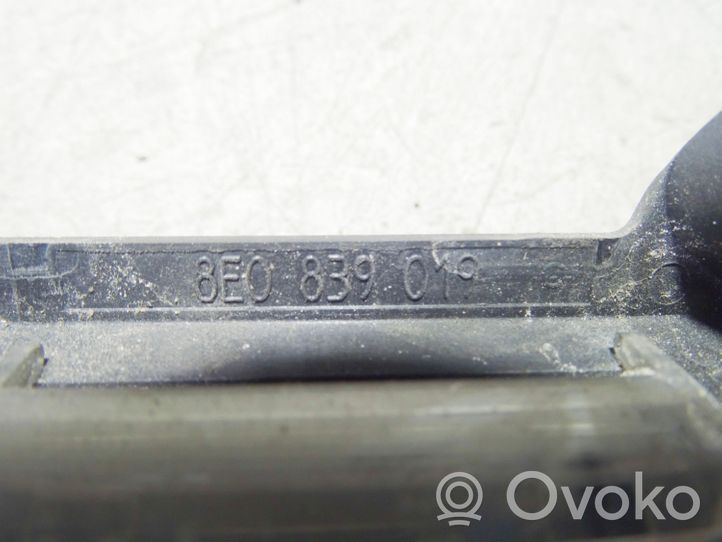 Audi A4 S4 B7 8E 8H Maniglia interna per portiera posteriore 8E0839019