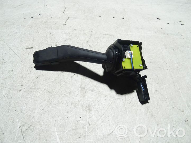 Volkswagen Scirocco Wiper control stalk 1K0953519J