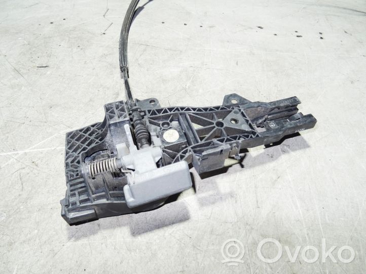 Audi Q7 4L Support poignée extérieur de porte avant 4L2837886