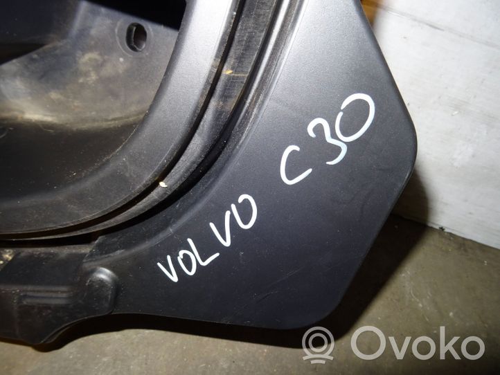 Volvo C30 Vararenkaan osion verhoilu 