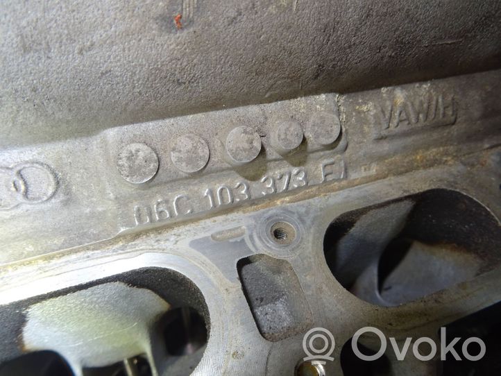 Audi A4 S4 B6 8E 8H Culasse moteur 06C103373E