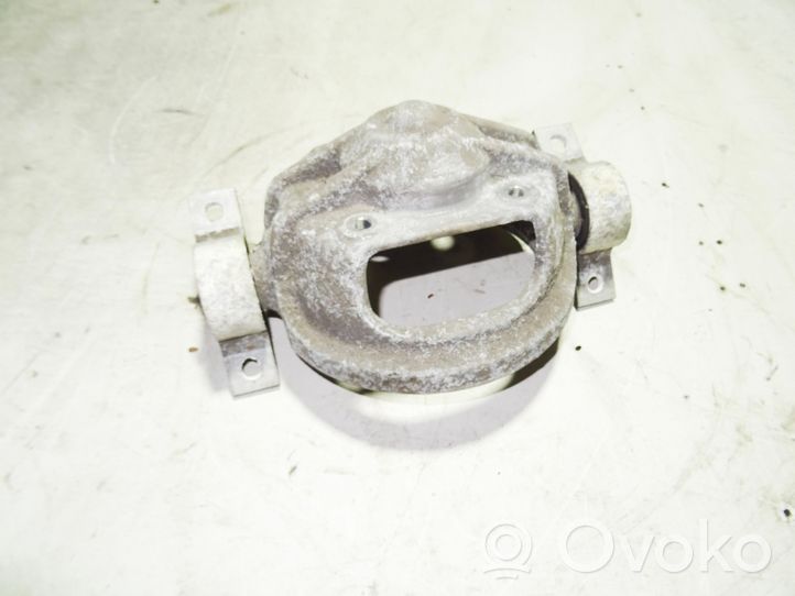 Audi Q7 4L Staffa di rinforzo per l’ammortizzatore anteriore 7L0512345