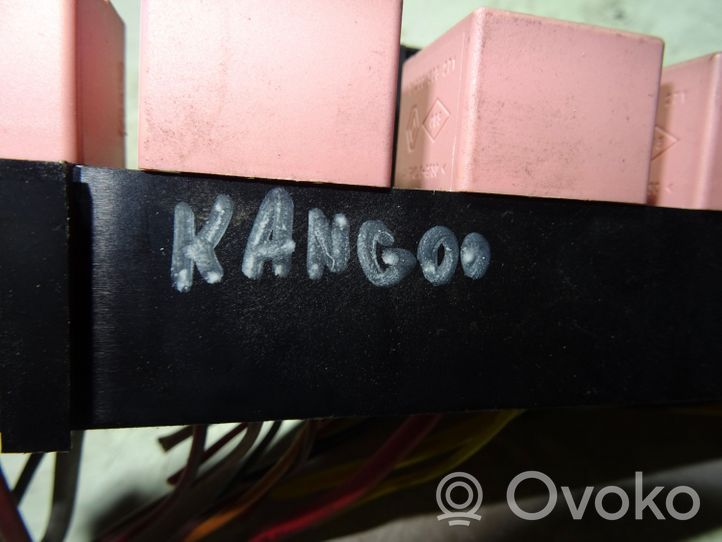 Renault Kangoo I Fuse module 