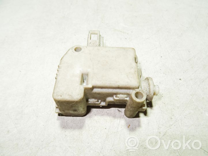 Volkswagen PASSAT B5.5 Fuel tank cap lock 3B0862159A
