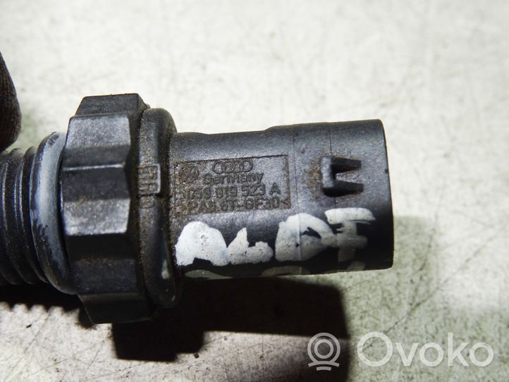 Audi A4 S4 B8 8K Sensore temperatura del carburante 059919523A