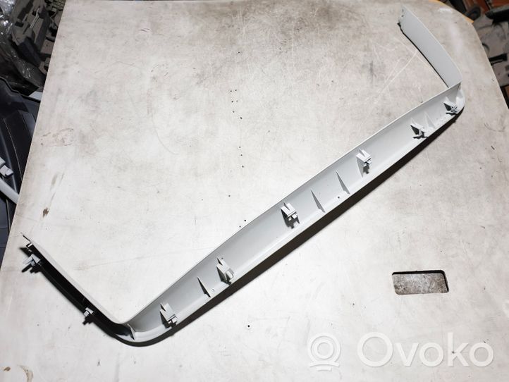 Volkswagen Touran II Garniture de hayon intérieur 1T0867603D