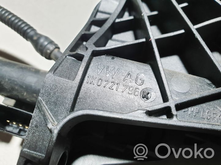 Volkswagen PASSAT B7 Clutch pedal 3C1721059BF