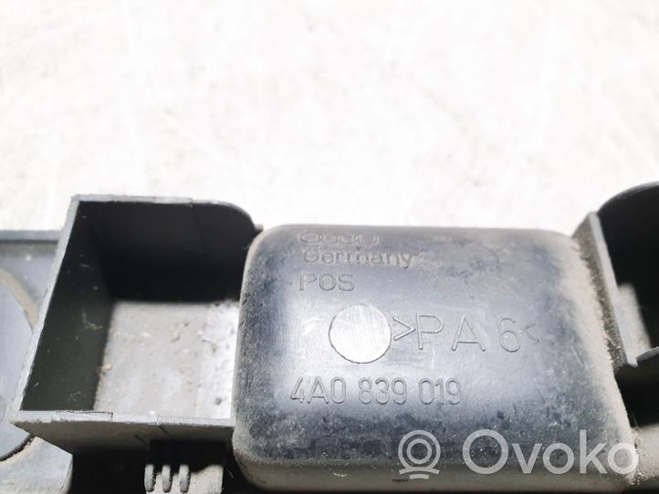 Audi A6 S6 C4 4A Galinė atidarymo rankenėlė vidinė 4A0839019