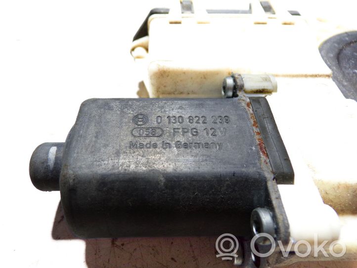 Citroen C4 I Rear door window regulator motor 0130822239