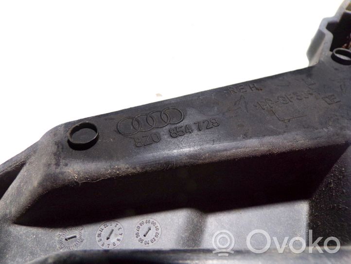 Audi A2 Staffa di rinforzo montaggio del paraurti anteriore 8Z0854729